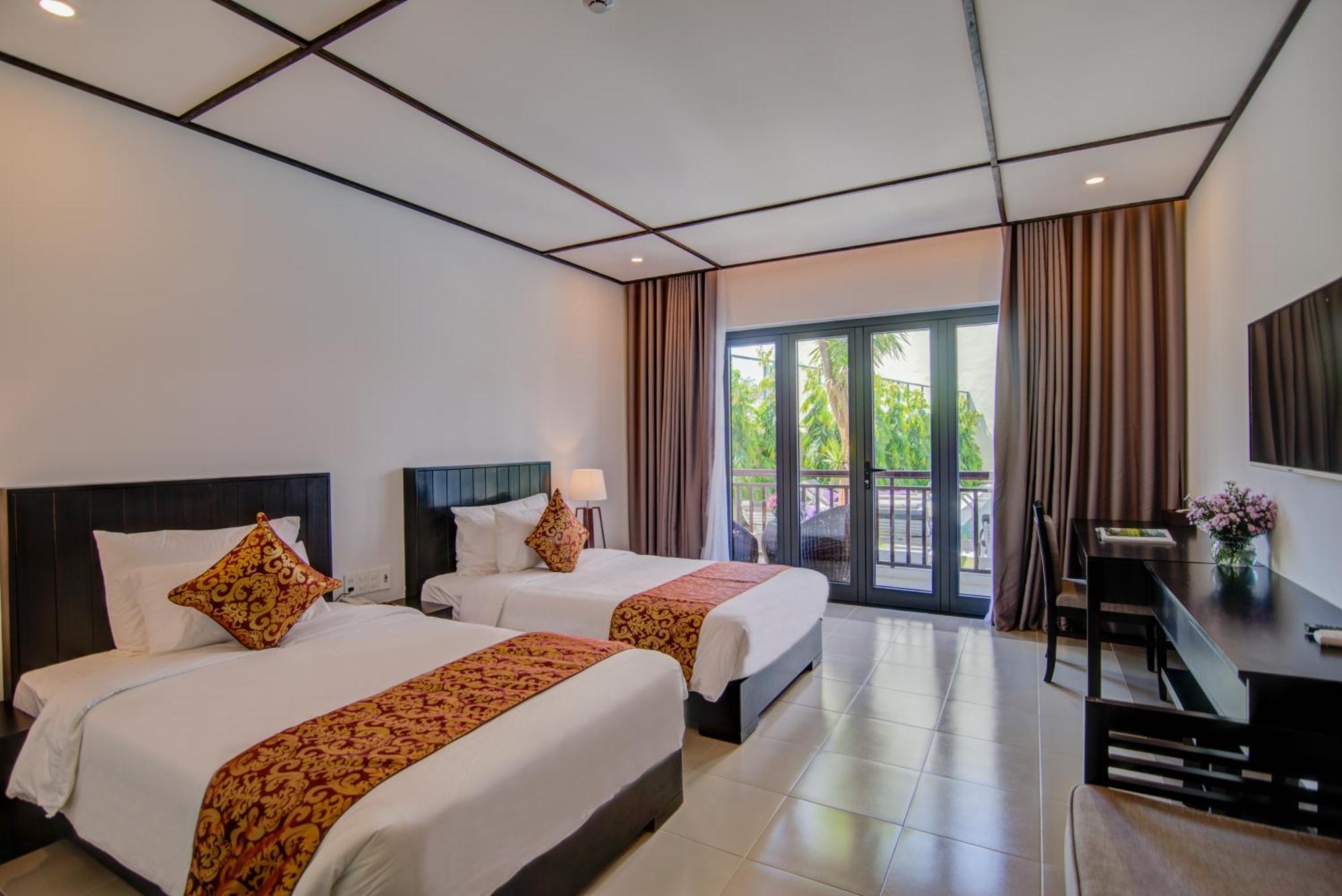 White Lotus Hotel Hoian Хой Ан Екстериор снимка