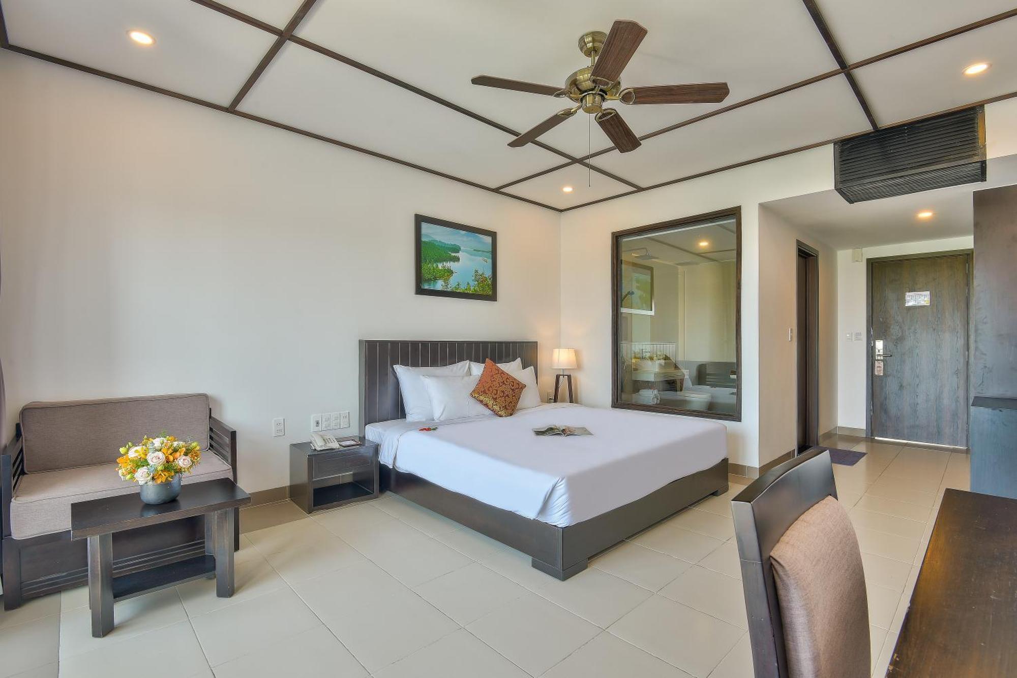 White Lotus Hotel Hoian Хой Ан Екстериор снимка