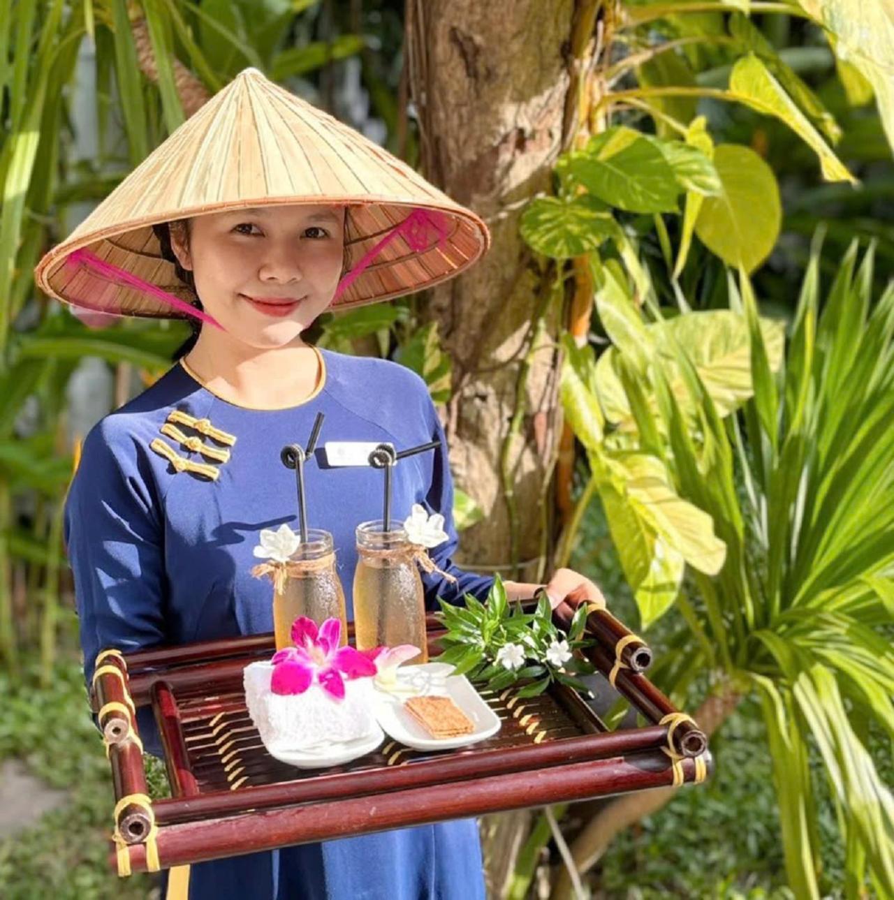 White Lotus Hotel Hoian Хой Ан Екстериор снимка